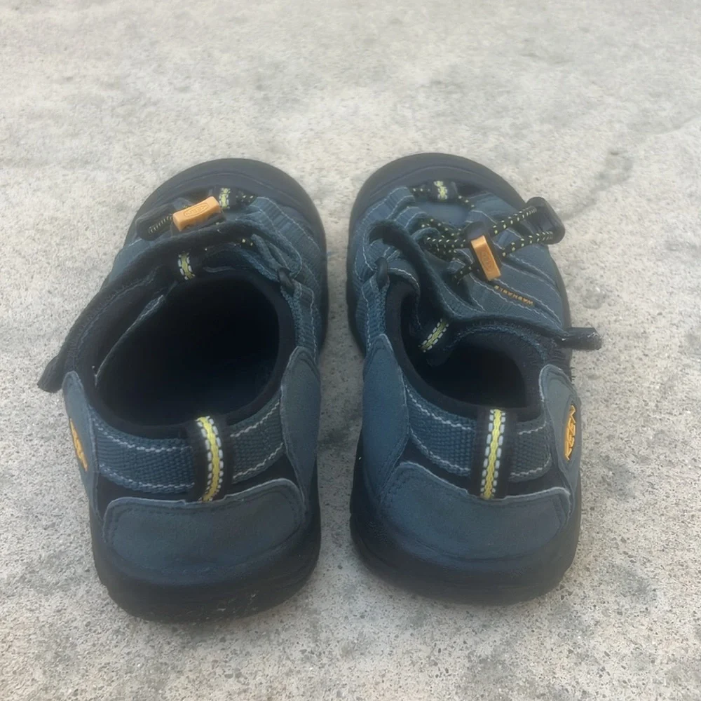 KEEN Newport H2 Kids Blue/Black Sandals Size 1